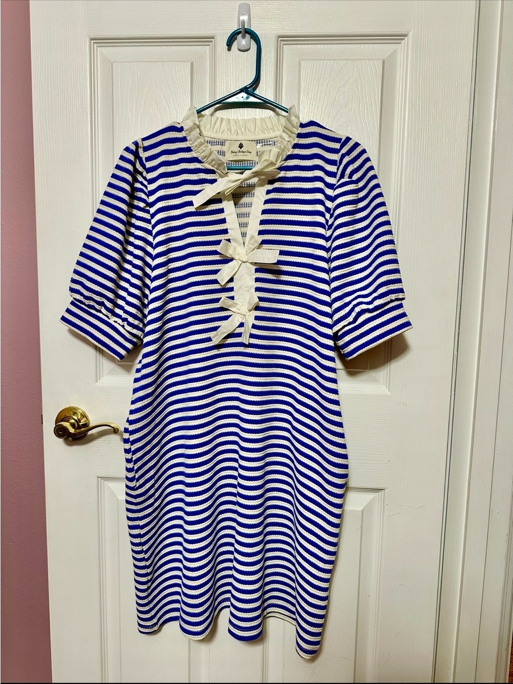 Betsey’s Boutique Shop Large NWOT Striped Blue and White Tie-Front Women's Dress
